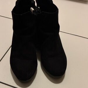Dexflex Comfort Black Ankle Booties
